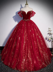 Vestido de fiesta de tul rojo vino con escote en forma de corazón y cuentas 