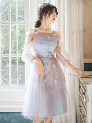 Lindo vestido de fiesta corto de tul rosa y azul para el regreso a casa. 