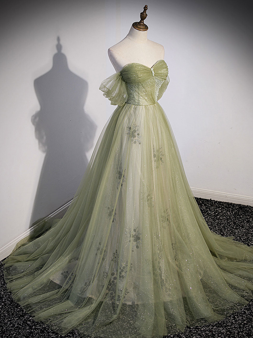 Light Green Sweetheart Tulle Beaded Party Dress