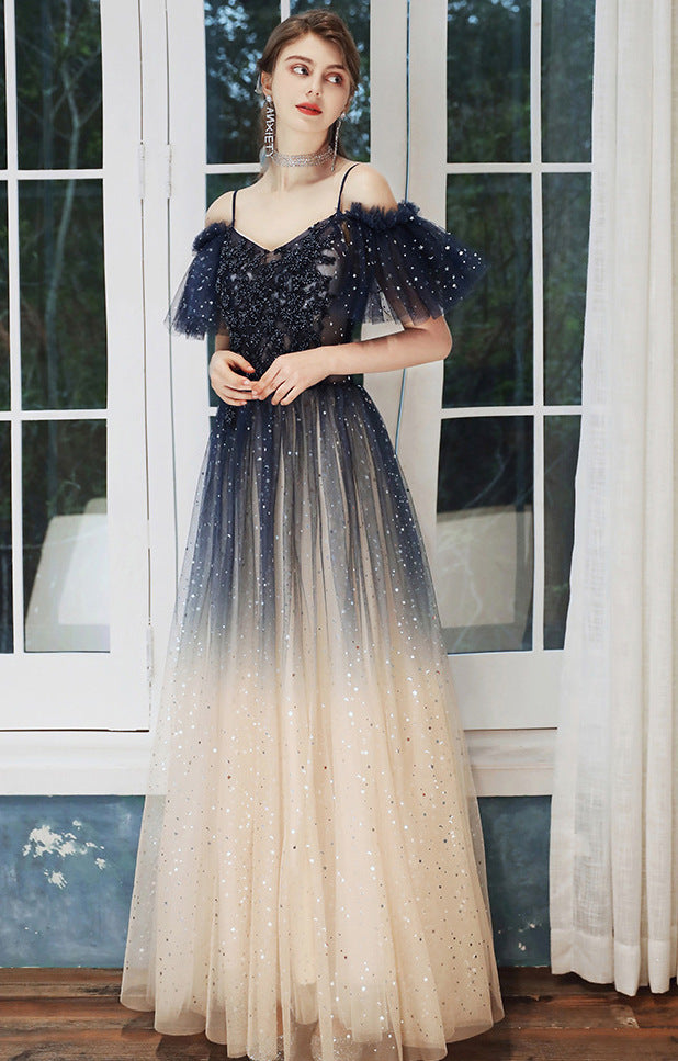 Vestido de fiesta largo de corte A con tul degradado y tirantes azul marino 
