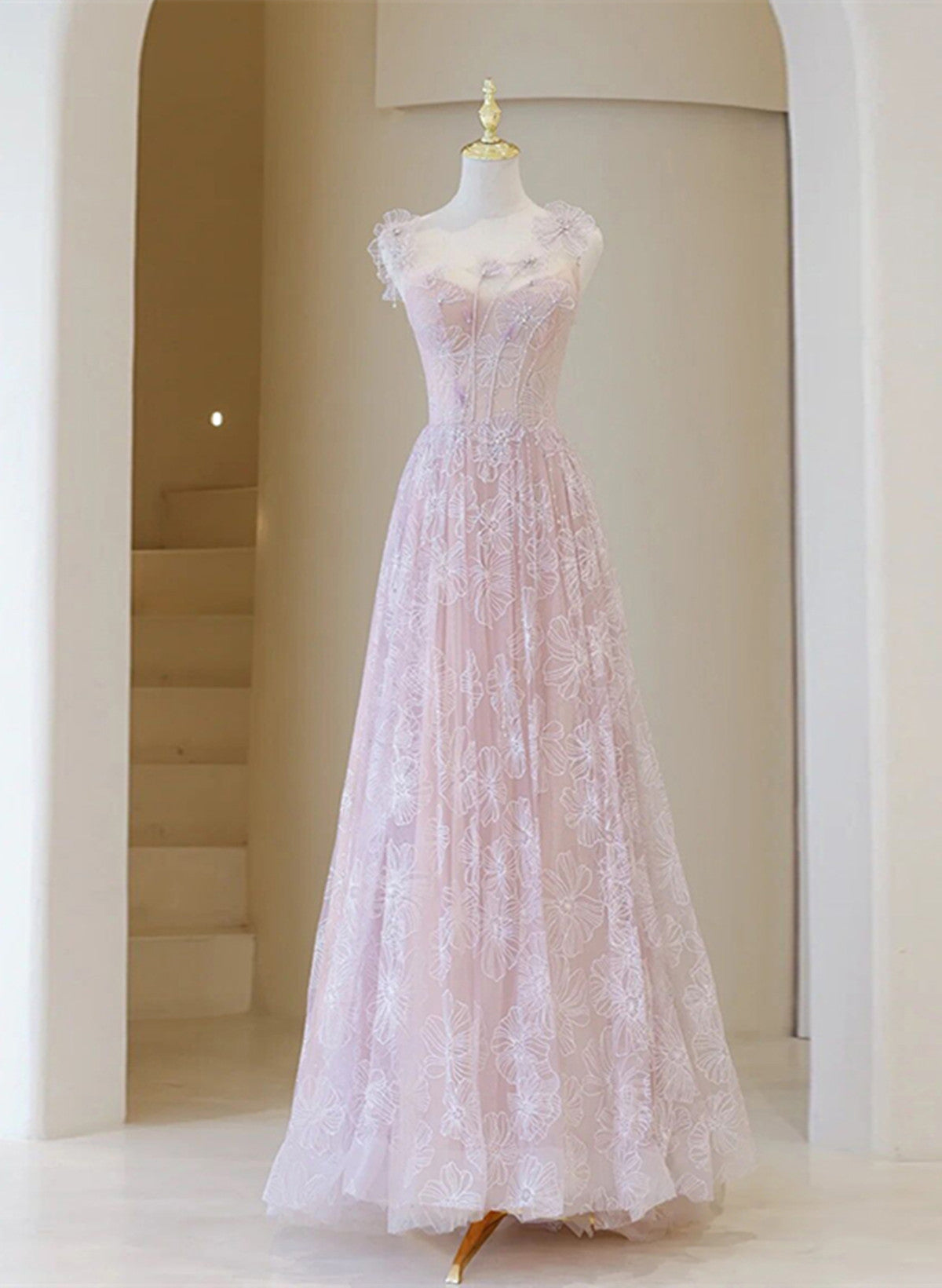 Light Pink Round Neckline Lace Long Prom Dress