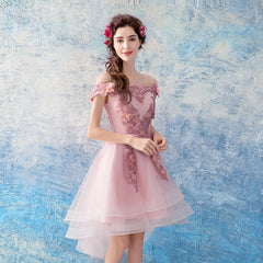 Vestido de fiesta elegante rosa con hombros descubiertos y apliques de encaje 