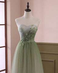 Vestido formal largo de tul degradado verde claro 