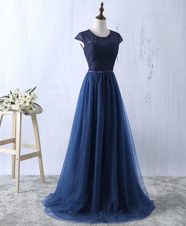 Hermosos vestidos largos de dama de honor de tul azul marino 