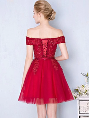 Vestido de fiesta de tul rojo vino con apliques de encaje 