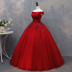 Vestido largo de tul rojo con hombros descubiertos para quinceañeras 