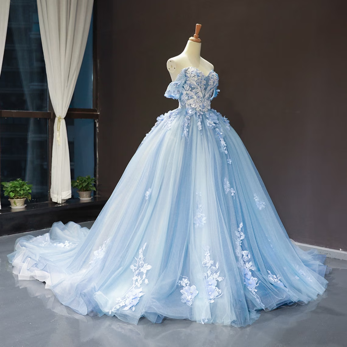 Blue Sweetheart Off Shoulder with Lace Applique Party Dress