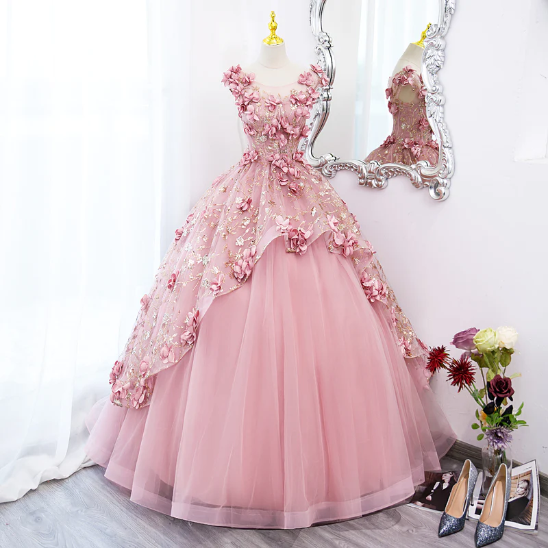 Vestido de quinceañera con escote redondo y flores rosas hasta el suelo 