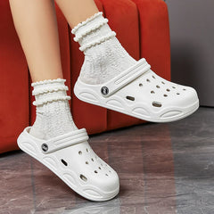 Comfortable Clogs Slippers Lightweight Anti Slip Beach Sandals Woman White EVA Waterproof Garden Shoes