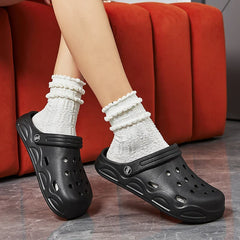 Comfortable Clogs Slippers Lightweight Anti Slip Beach Sandals Woman White EVA Waterproof Garden Shoes