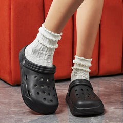 Comfortable Clogs Slippers Lightweight Anti Slip Beach Sandals Woman White EVA Waterproof Garden Shoes