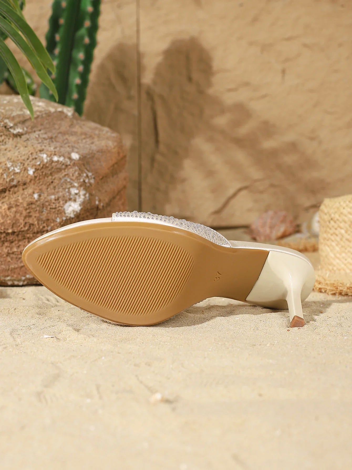 Stylish Elegant Pointed Toe Single Strap Low-Cut Open Toe Stiletto Heel Mule Sandals
