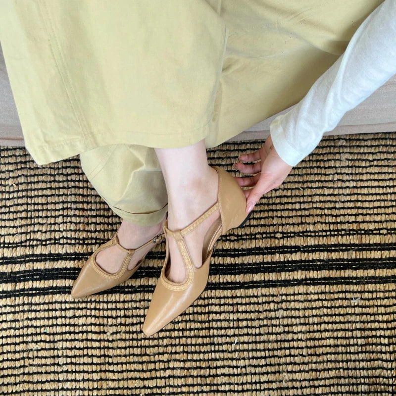 pointed-toe sandals  Leather shoes with comfortable elegant heels  Available in strap style