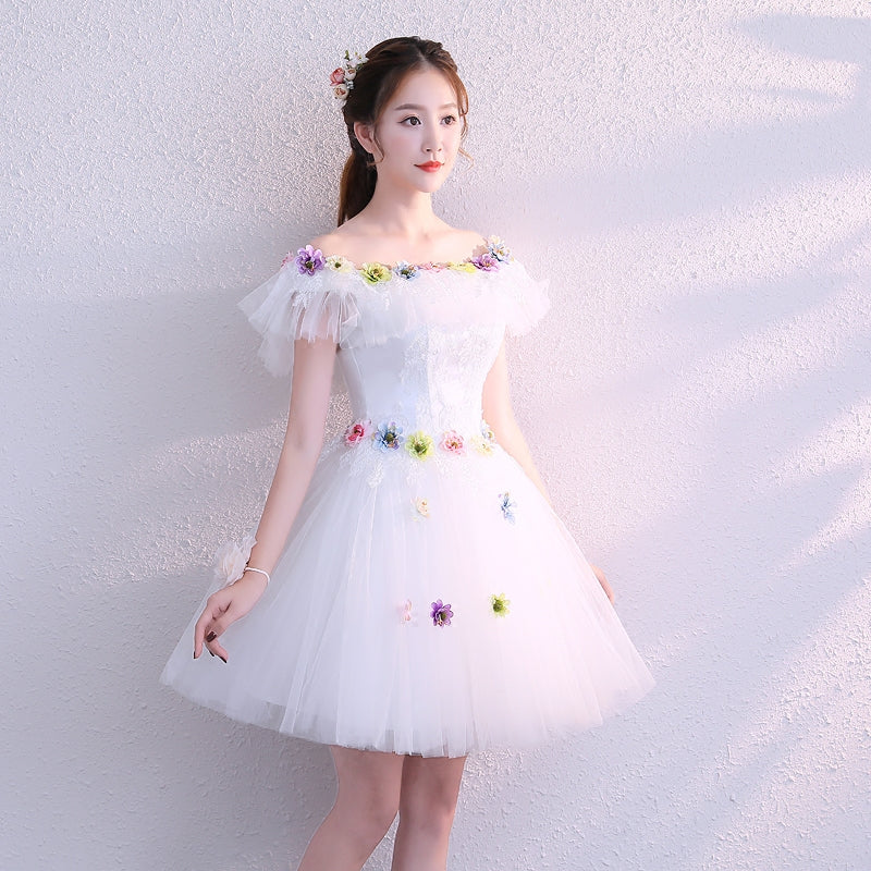 Beautiful White Tulle Short Homecoming Dress