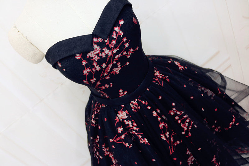 Simple Short Black Tulle Party Dress with Floral