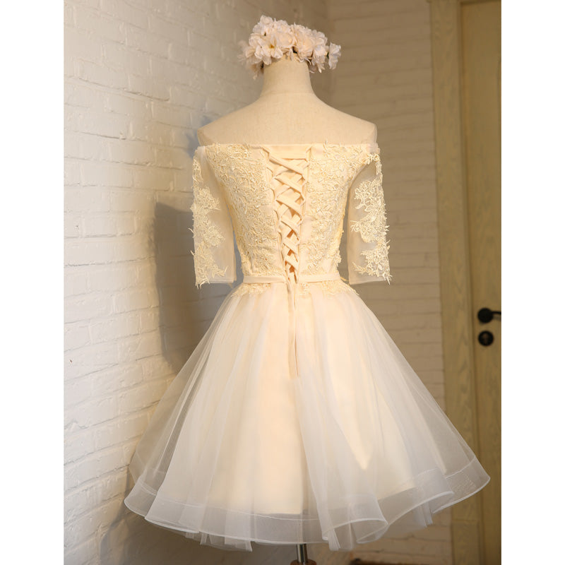 Adorable Knee Length Tulle with Lace Applique Party Dress