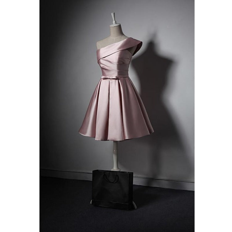 Vestido de fiesta corto de satén rosa hasta la rodilla de moda 