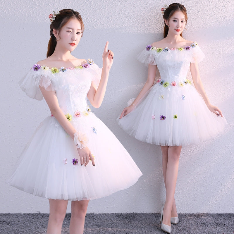 Beautiful White Tulle Short Homecoming Dress