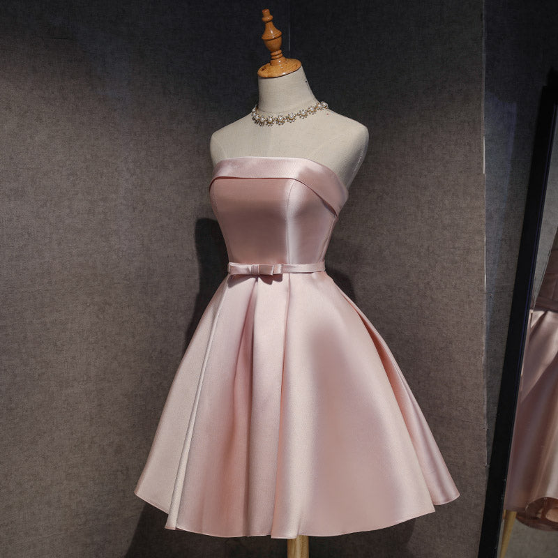 Precioso vestido de fiesta corto de satén rosa para el regreso a casa 