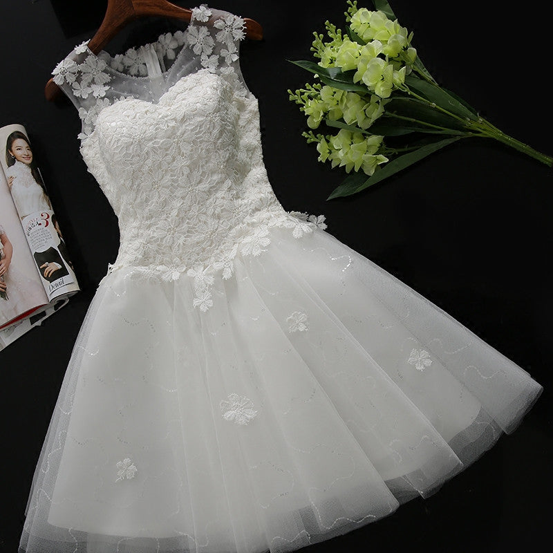 White Tulle Lace Round Neckline Knee Length Graduation Dresses