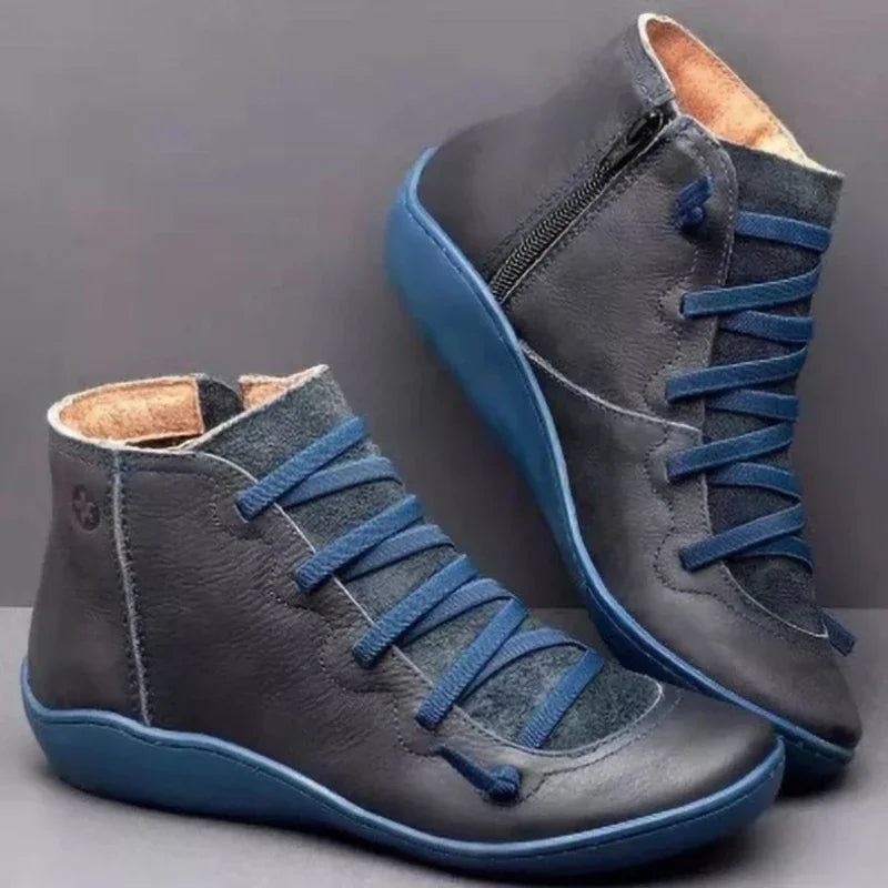 Leather Ankle Snow Boots Woman Flat Shoes Short Vintage Boots with Fur Female Lace Up Boots