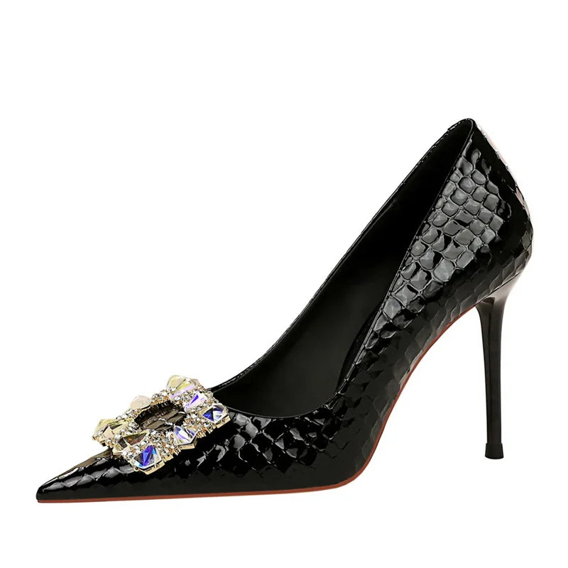 Elegant High Heel Stiletto Pumps Pointed Toe Black White Bling Metal Rhinestone Buckle Wedding Event Single Shoes