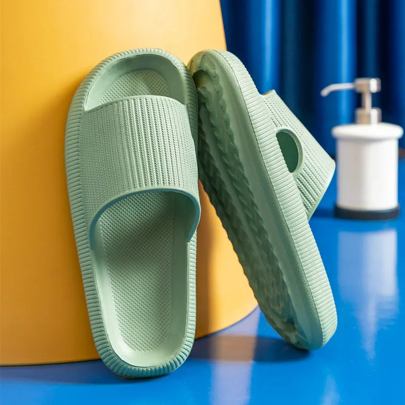 Thick Platform Cloud Slippers Indoor Home Eva Soft Sole Pillow Slides Sandals Woman Non Slip Beach Flip Flops