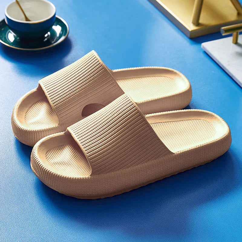 Thick Platform Cloud Slippers Indoor Home Eva Soft Sole Pillow Slides Sandals Woman Non Slip Beach Flip Flops