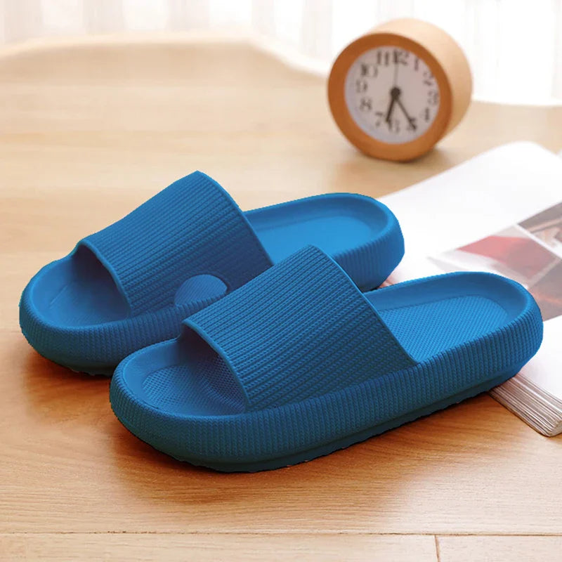 Thick Platform Cloud Slippers Indoor Home Eva Soft Sole Pillow Slides Sandals Woman Non Slip Beach Flip Flops