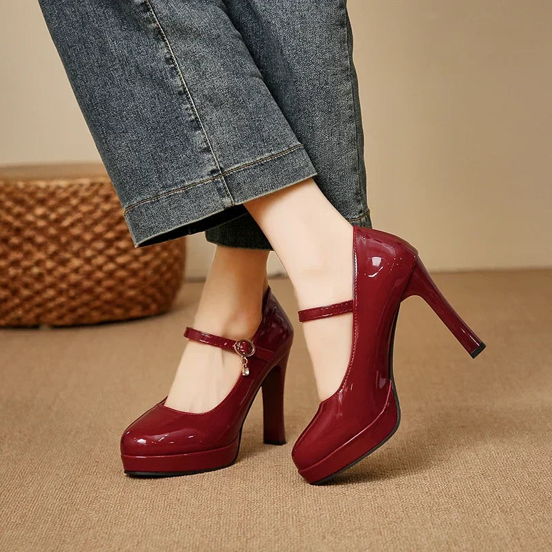 classic round-toe platform heels with thick soles featuring smooth leather texture Sizes available:35-42