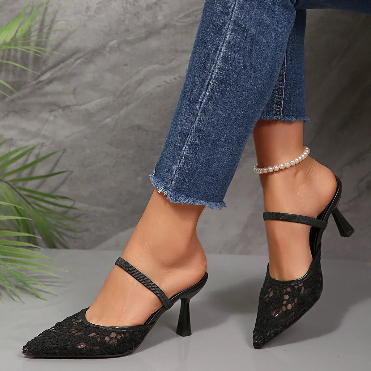 fashionable mesh embroidered slippers pointed-toe sexy luxurious designer style black highheeled slippers size 42