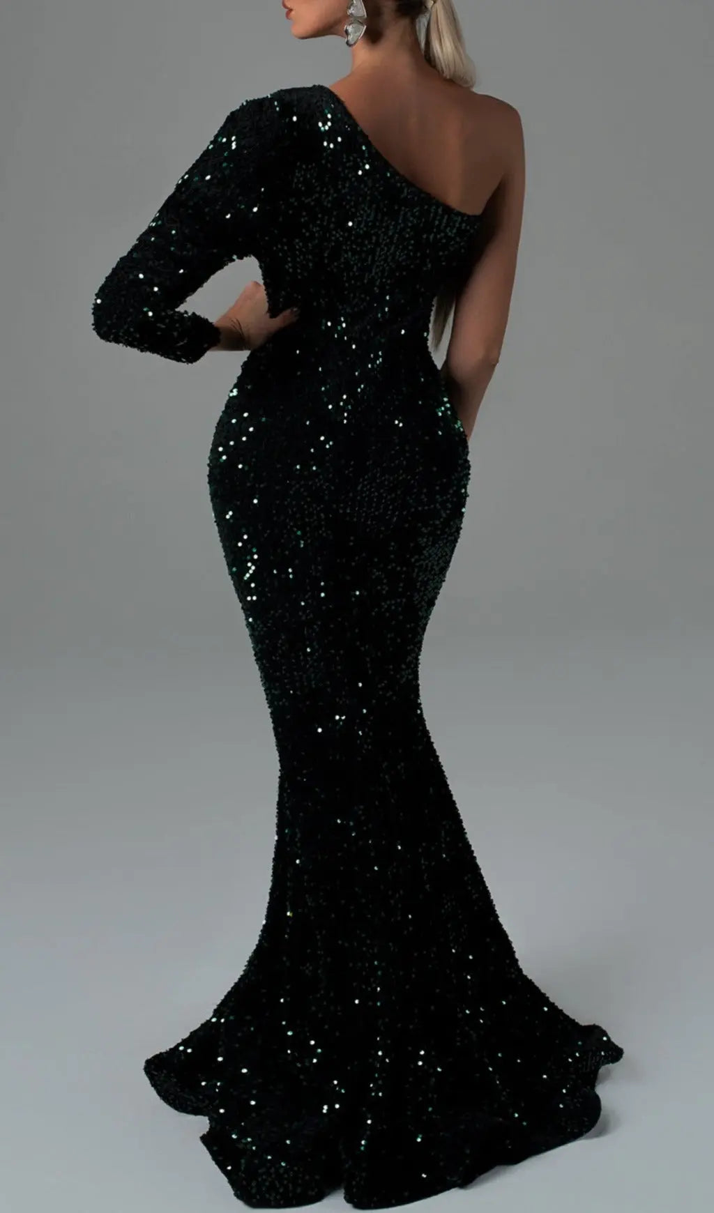Glamorous Black Sequin One-Shoulder Mermaid Maxi Dress