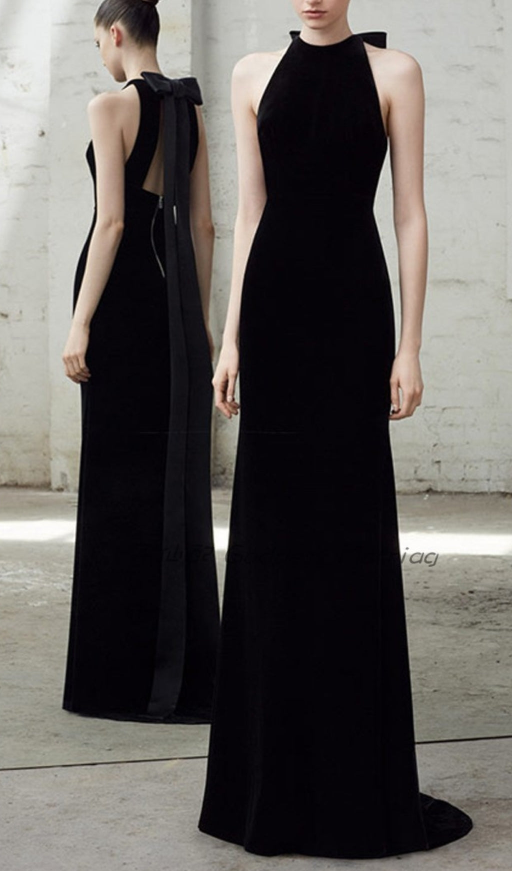 Frida Elegant Velvet Halter Neck Maxi Gown