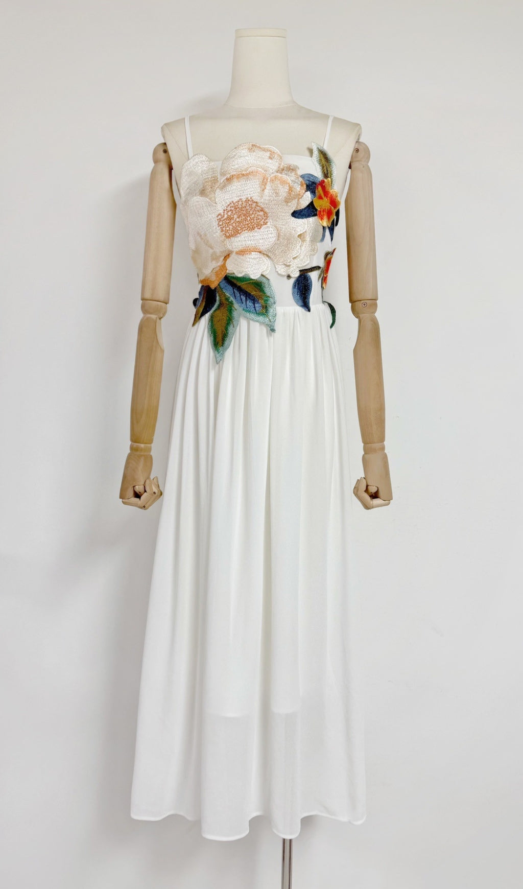 Emanuele White Floral Embroidered Maxi Dress
