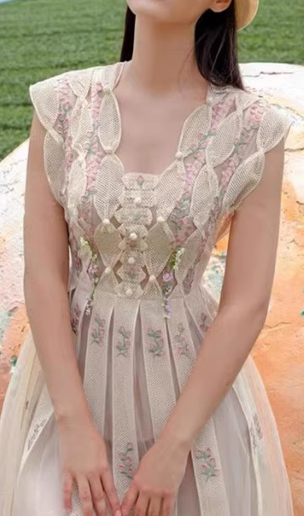 Arwyn Floral Embroidered Pleated Midi Dress