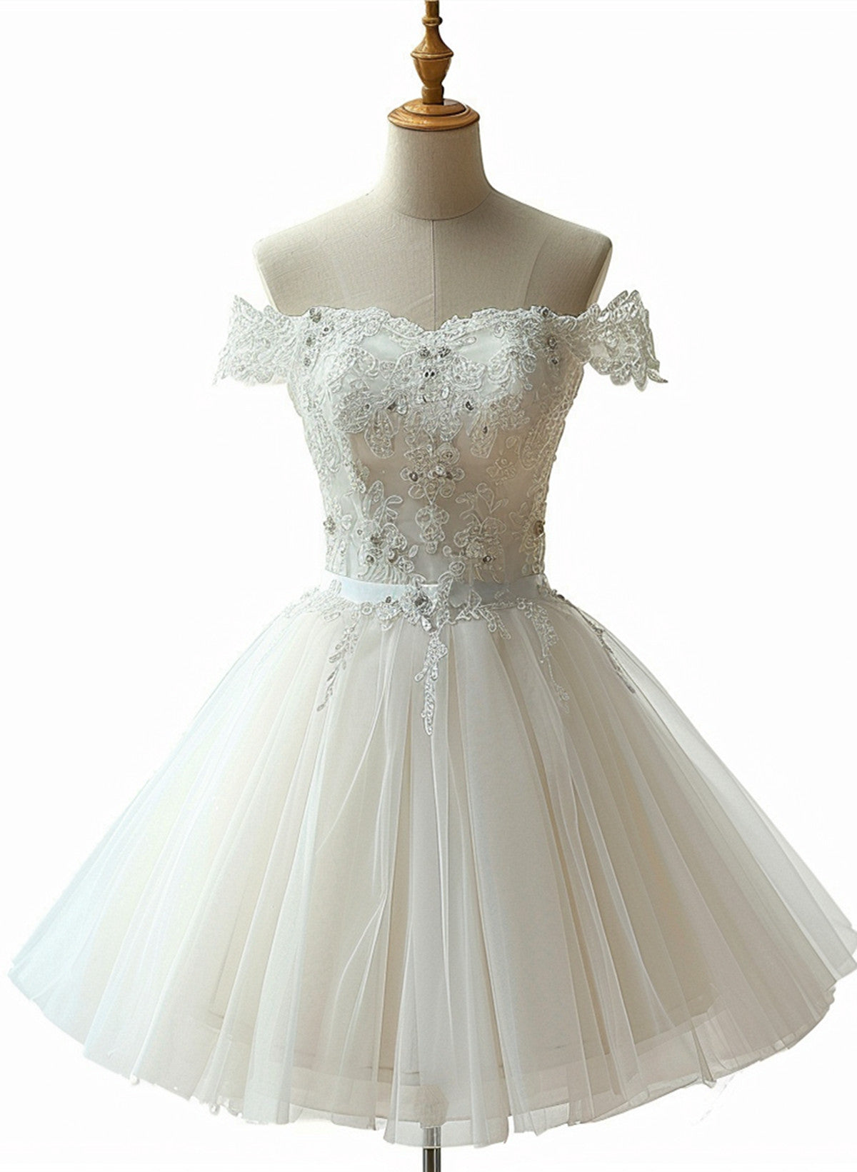 Cute White Short Tulle with Lace Applique Prom Dress