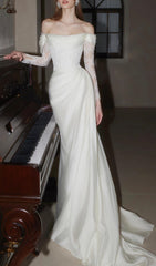 Clio Romantic Off-Shoulder Lace Corset Bridal Gown