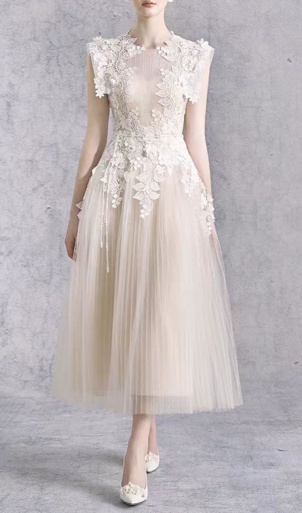 Faina Romantic Floral Lace & Tulle Midi Dress