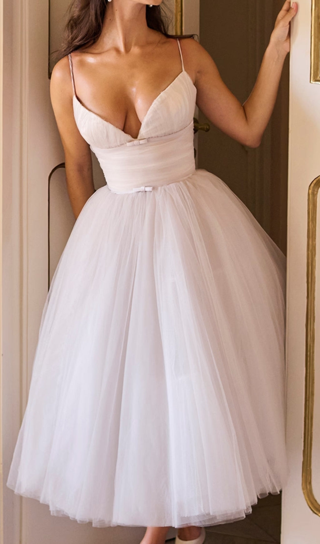 Diellza Elegant Tulle Midi Dress
