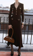 Clidhna Elegant Gold Button Ribbed Knit Midi Dress