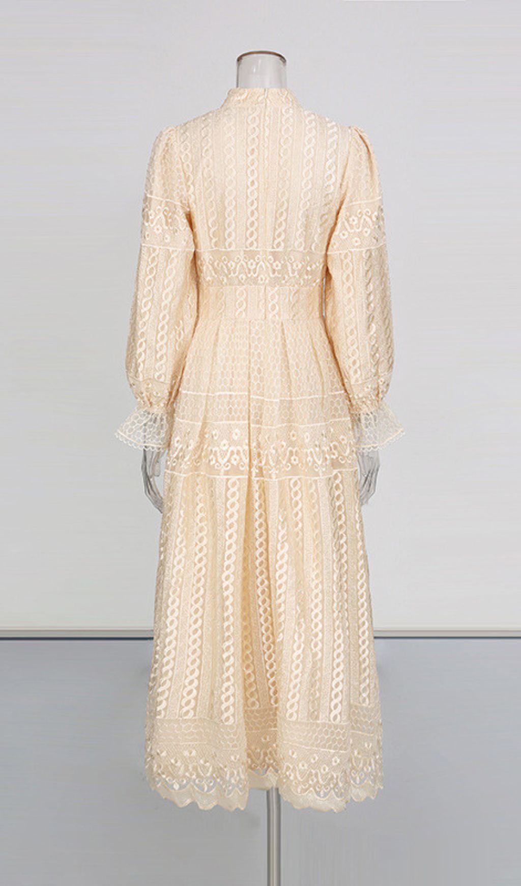 Ivah Romantic Blush Pink Floral Lace Midi Dress