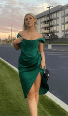 Glamorous Emerald Green Satin Off-Shoulder Corset Midi Dress with High Slit