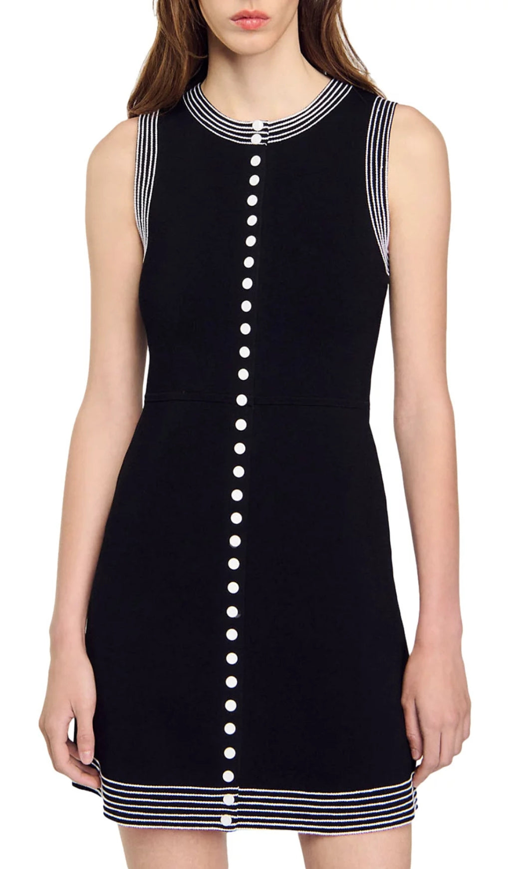 Nolwenn Chic Black Sheath Dress