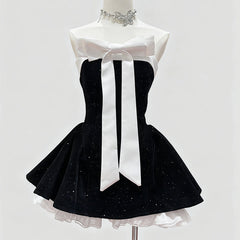 Iola Red Velvet Bowknot Strapless Mini Dress