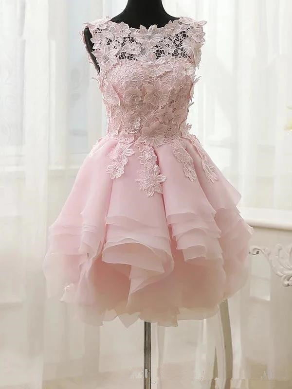 Vestido de fiesta corto con escote redondo y top de encaje 