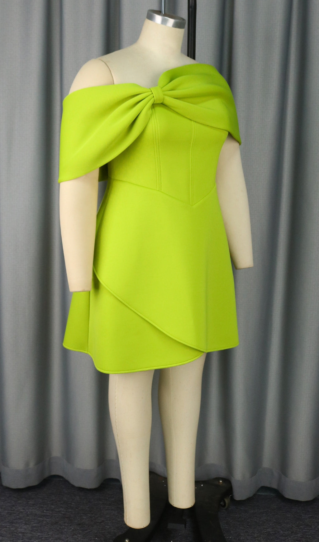 Head-Turning Batya Green Bow Corset Mini Dress