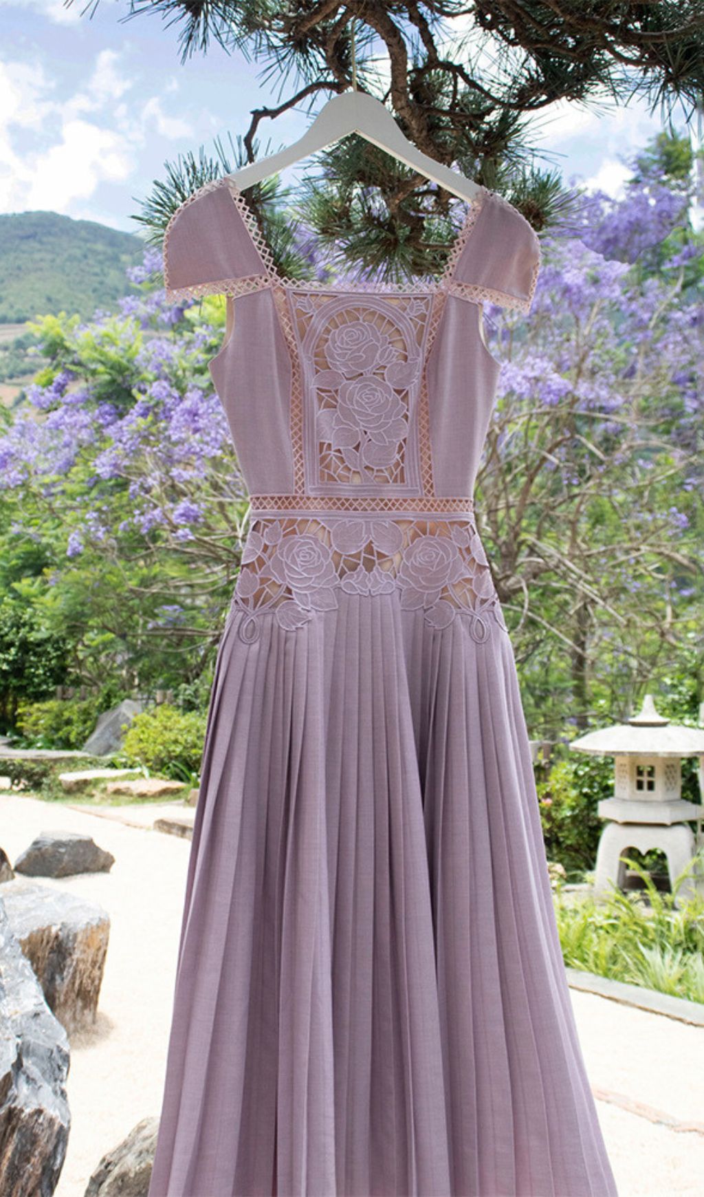 Hilda Romantic Floral Pleated Midi Dress