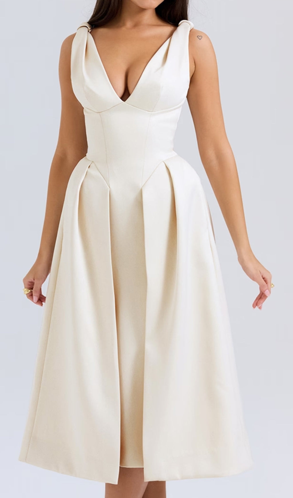 Dilanne Elegant Ivory V-Neck Midi Dress