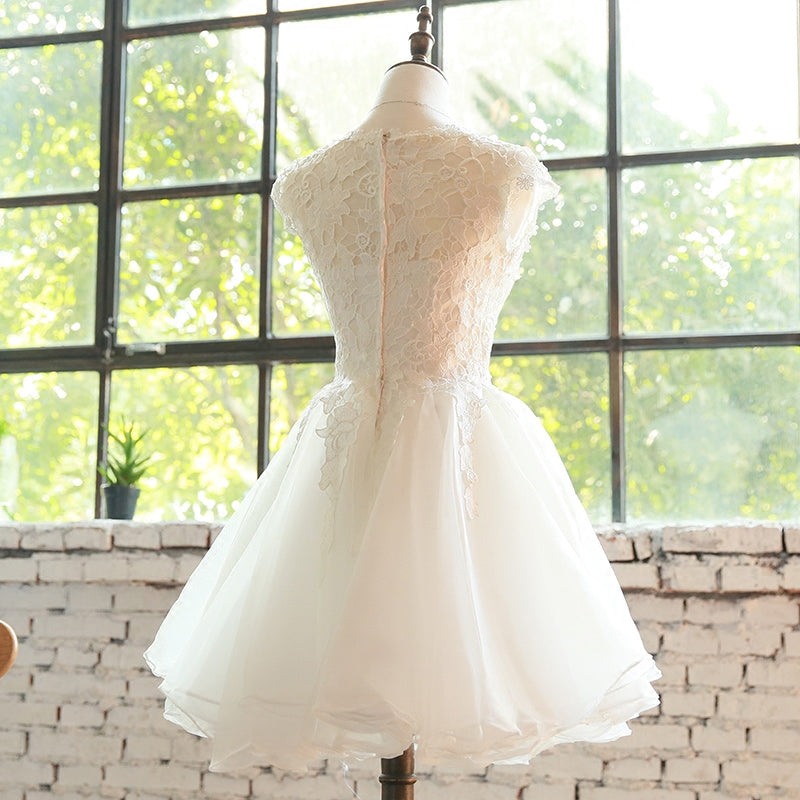 Simple White Cute Lace Short Graduation Dress