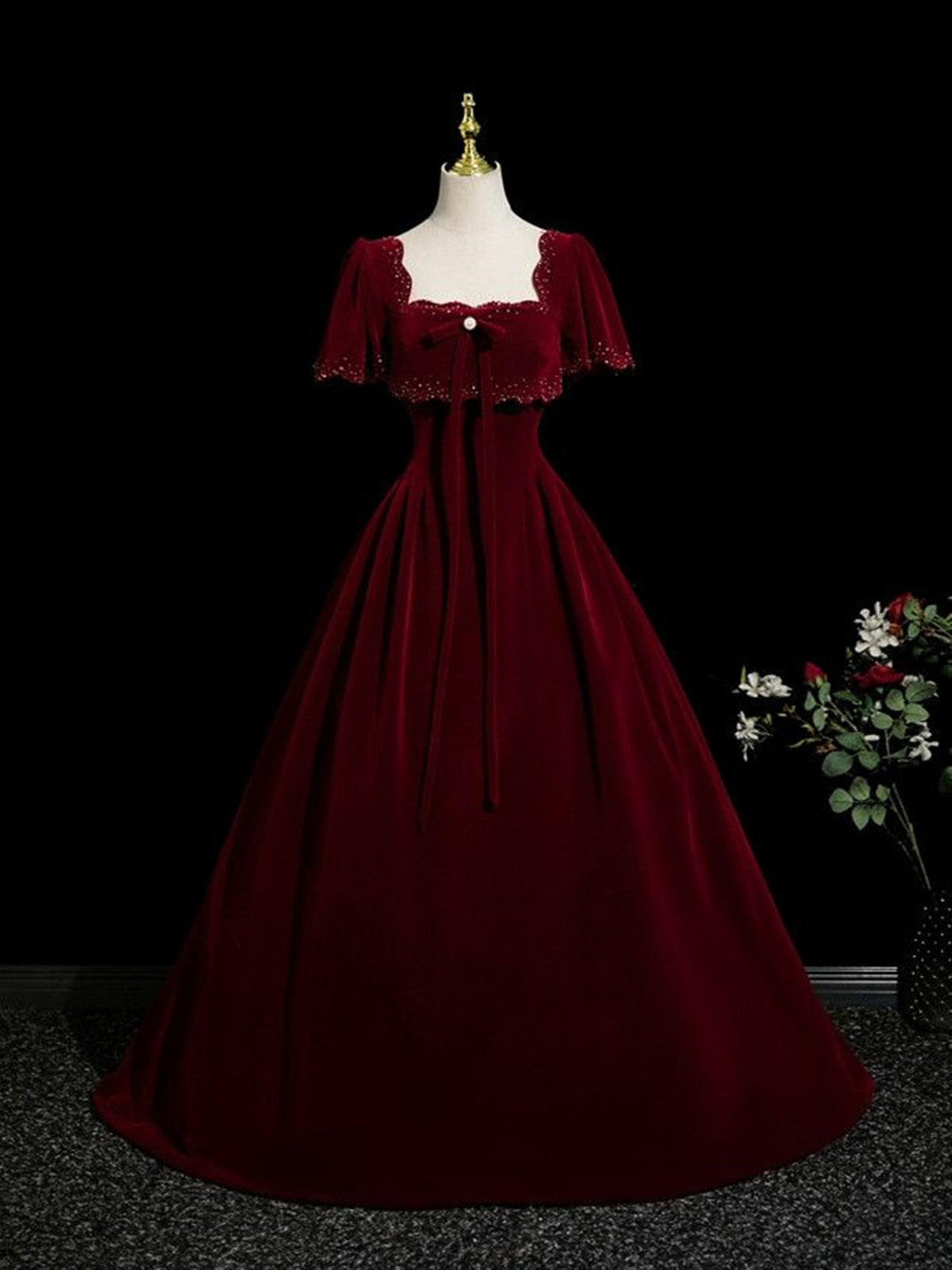 Vestido de fiesta de terciopelo rojo vino con mangas cortas y largo hasta el suelo 